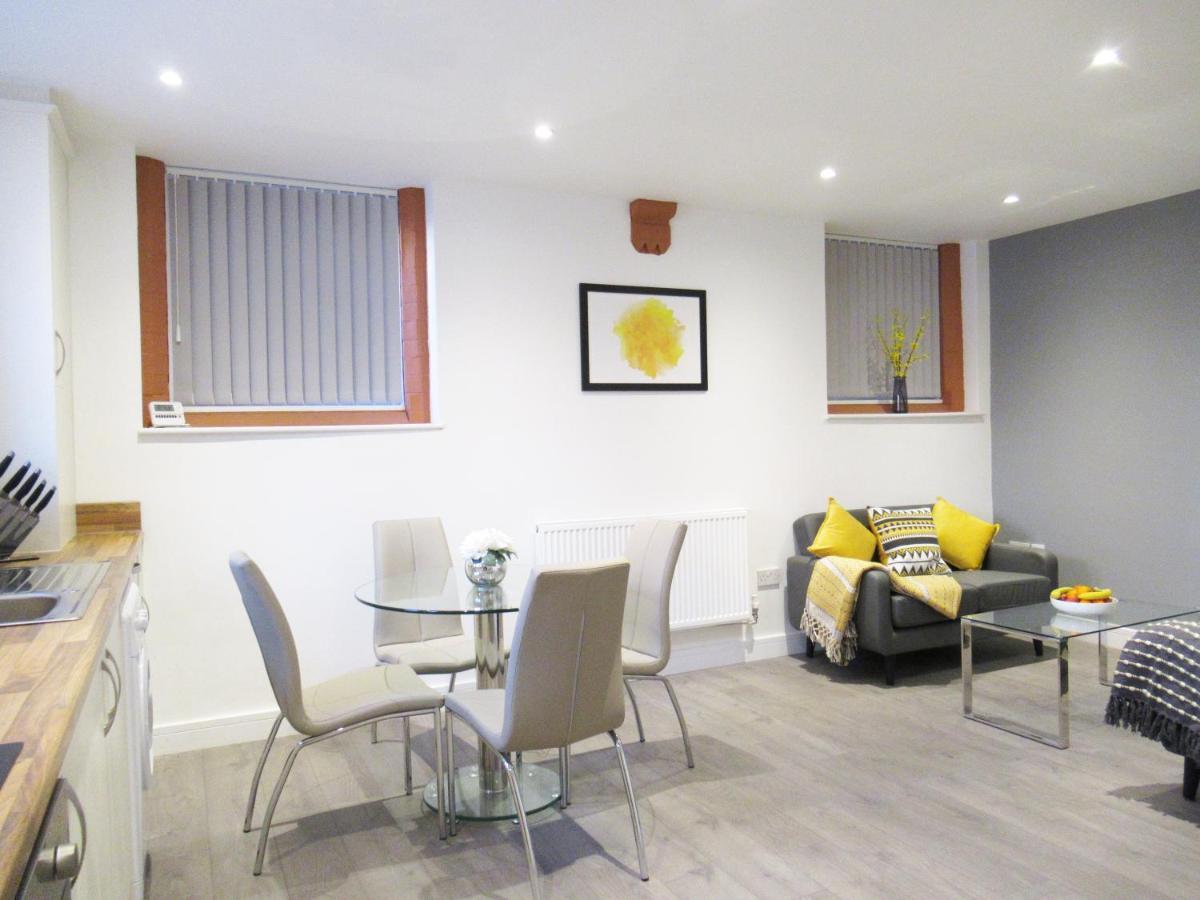 Emmanuel Church Apartments Warrington Extérieur photo